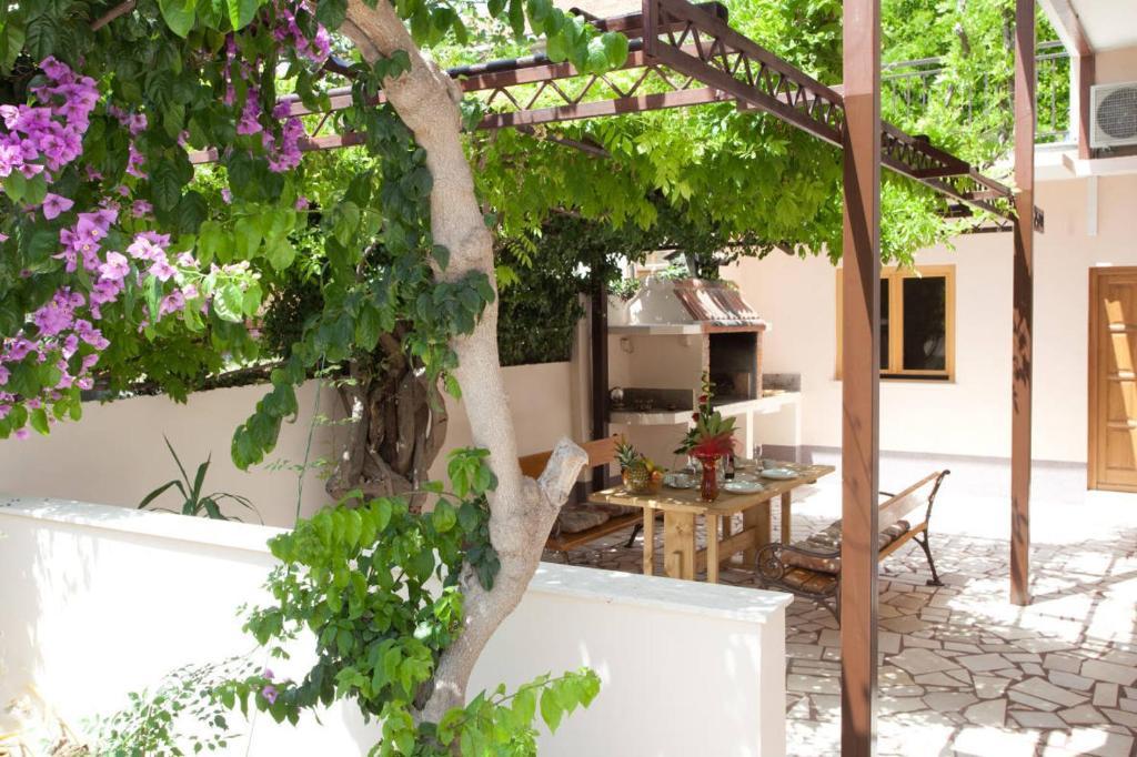 Apartments Beautiful Sandy Beach Split Pokoj fotografie