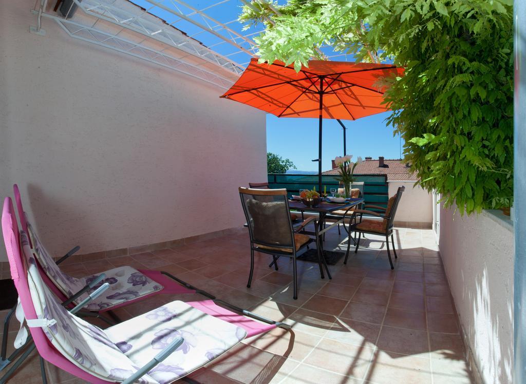 Apartments Beautiful Sandy Beach Split Exteriér fotografie