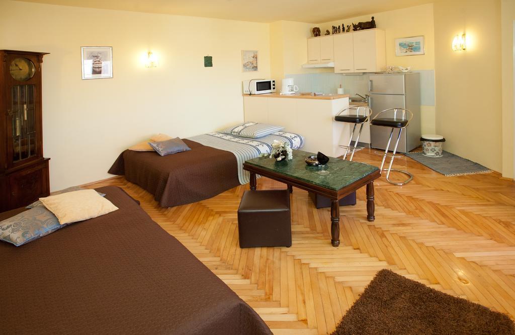 Apartments Beautiful Sandy Beach Split Pokoj fotografie